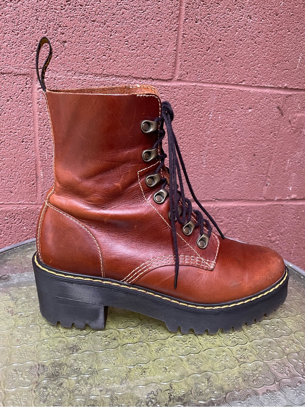 Dr Martens Leona Orleans Leather Platform Heeled Boots Size 9